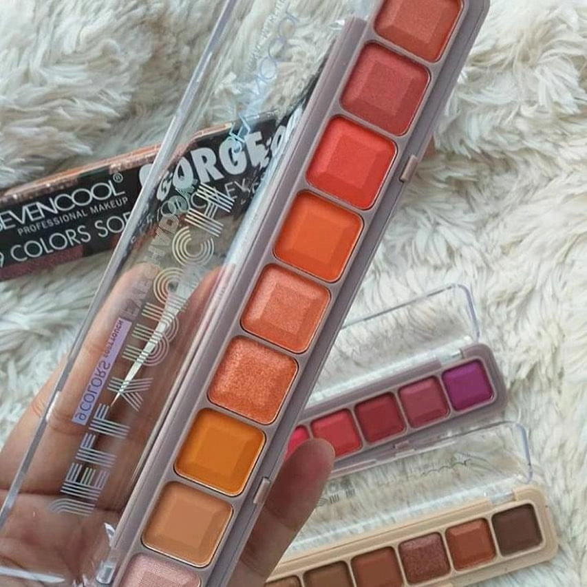 9 Colors Soft Touch Eyeshadow