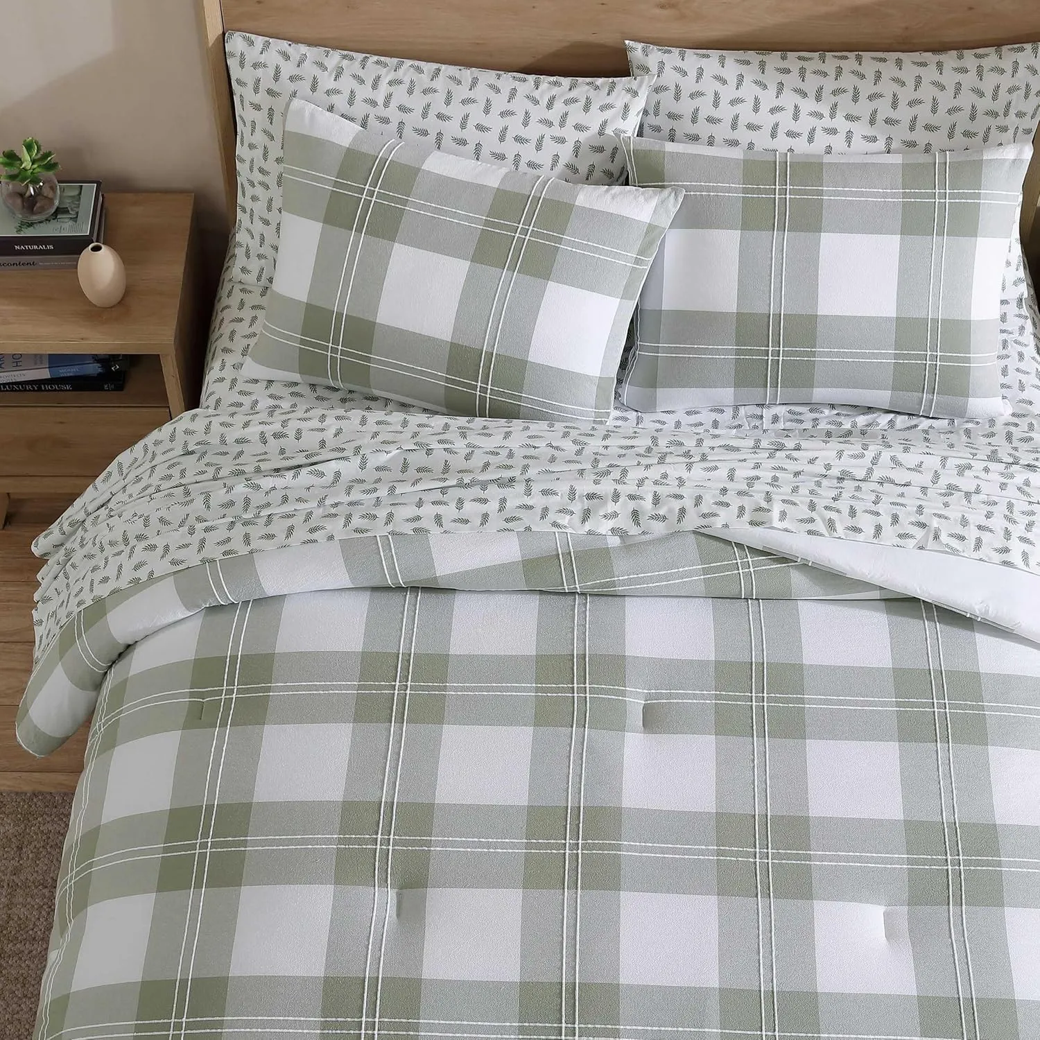 Eddie Bauer - Full/Queen Comforter Set, Premium Cotton Embroidered Bedding with Matching Sham(s), Plaid Home Decor (Mountain Embroidery Plaid Green, Full/Queen)