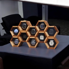 Handcrafted Wooden Watch Box for Men – 10 Slot Storage Organizer with Honeycomb Design, Multicolour Finish – Indian Rosewood & Steam Beech Wood – Lockable Display Case for Watches & Accessories