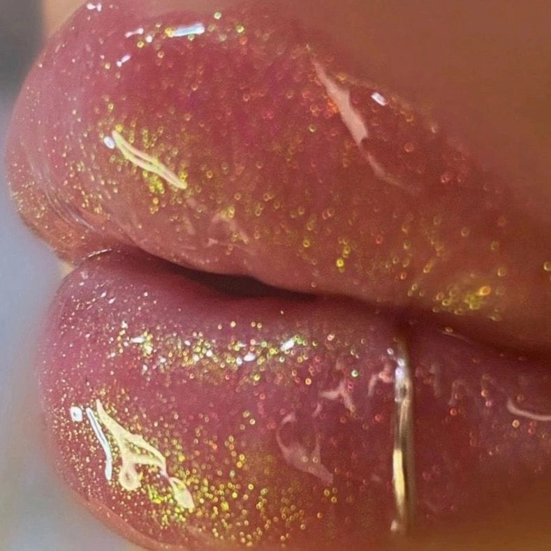 Holo Gorgeous