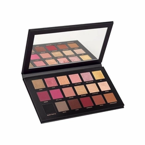 Huda Beauty Rose Gold Remastered Eyeshadow Palette