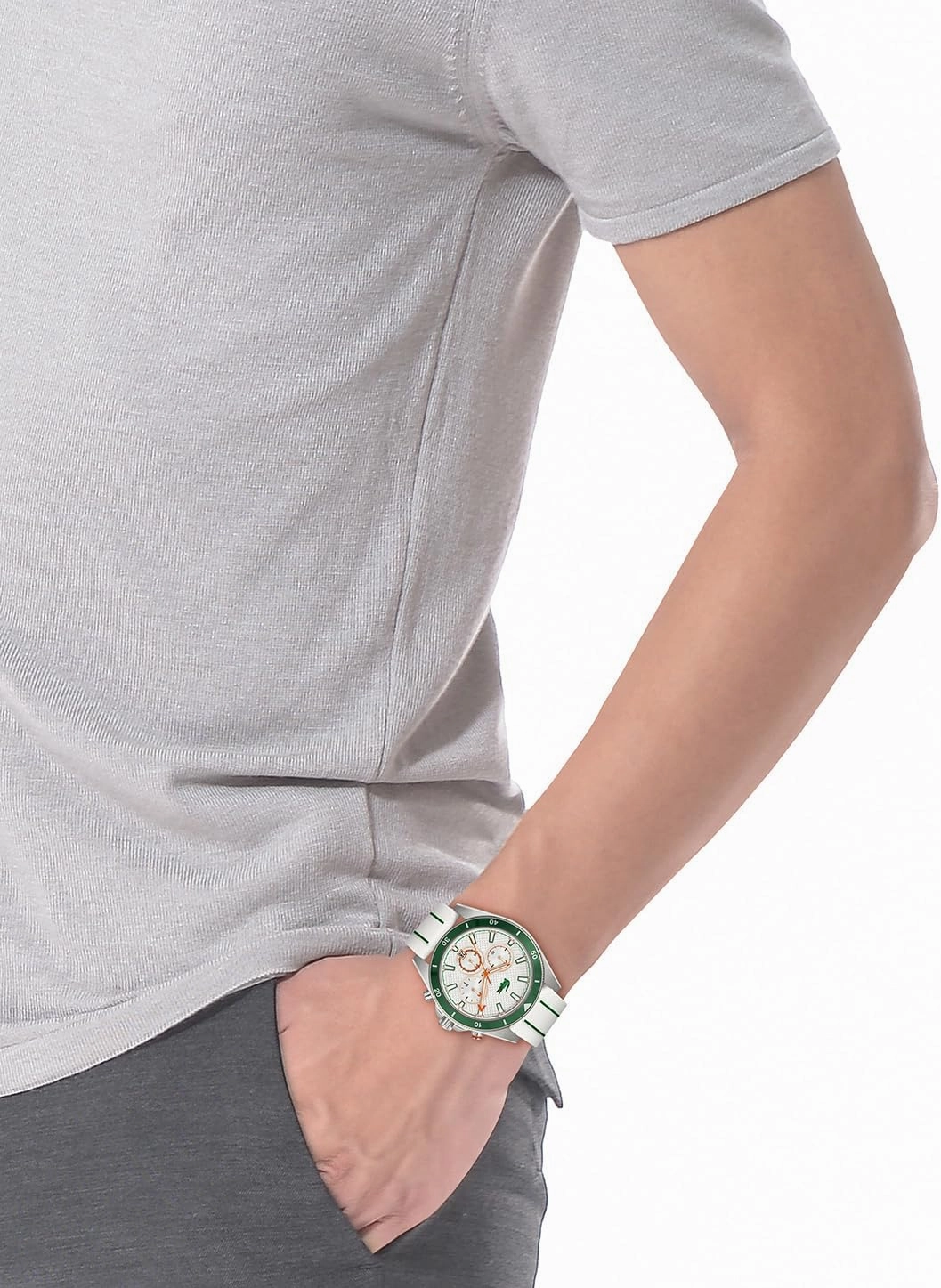 Lacoste Mainsail Men's Chronograph Watch - Stainless Steel - Water Resistant up to 5ATM/50 Meters - Contemporary, Sporty - Premium Fashion Timepiece - Gift for Him - 43mm