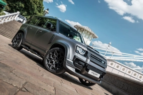 Land Rover Defender 110 - Satin Grey Exterior