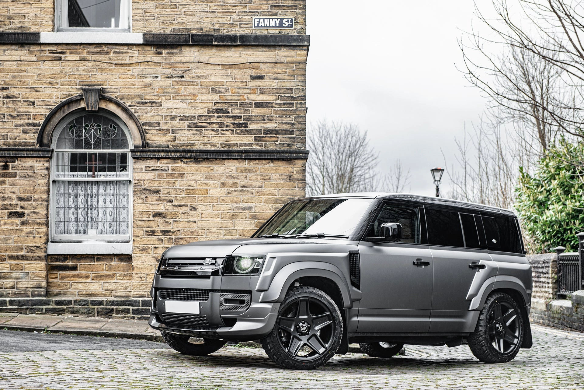 Land Rover Defender 110  Wide Body