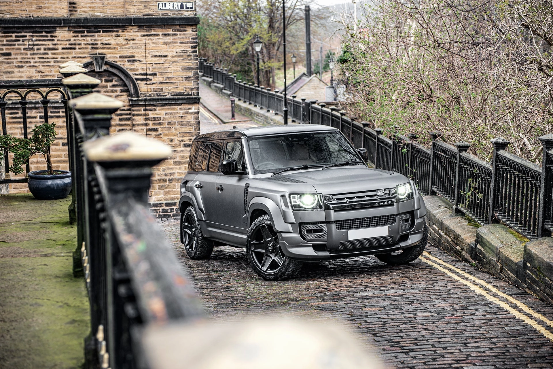 Land Rover Defender 110  Wide Body