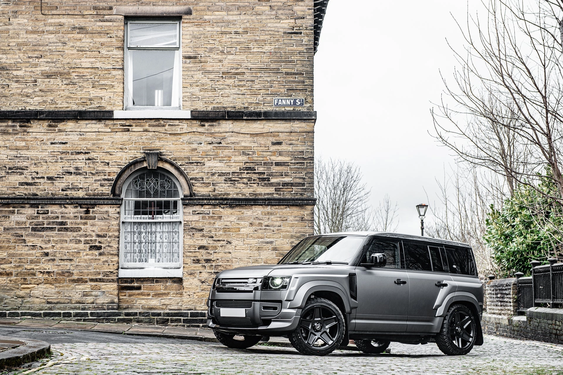Land Rover Defender 110  Wide Body