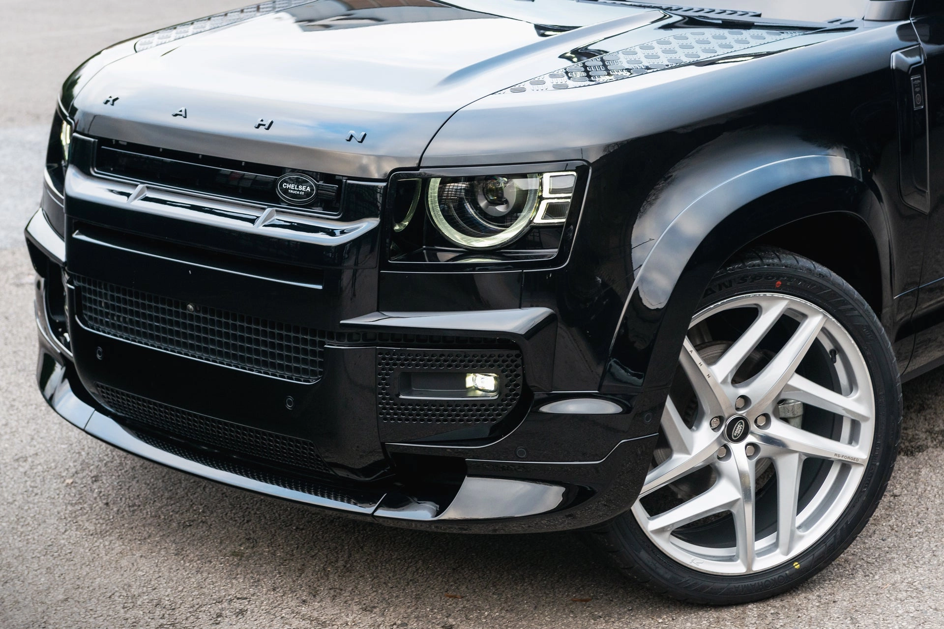 Land Rover Defender (2020-Present) Type 52 RS-Forged Alloy Wheels