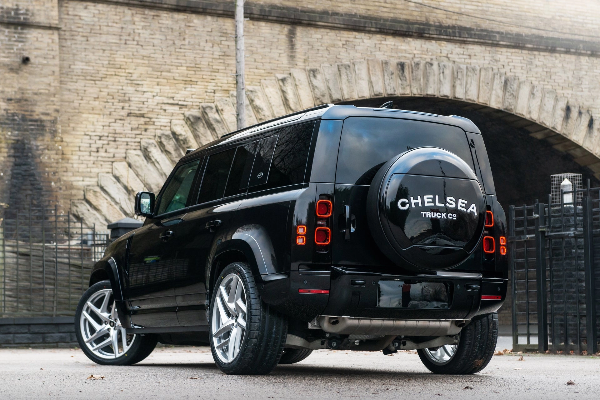 Land Rover Defender (2020-Present) Type 52 RS-Forged Alloy Wheels
