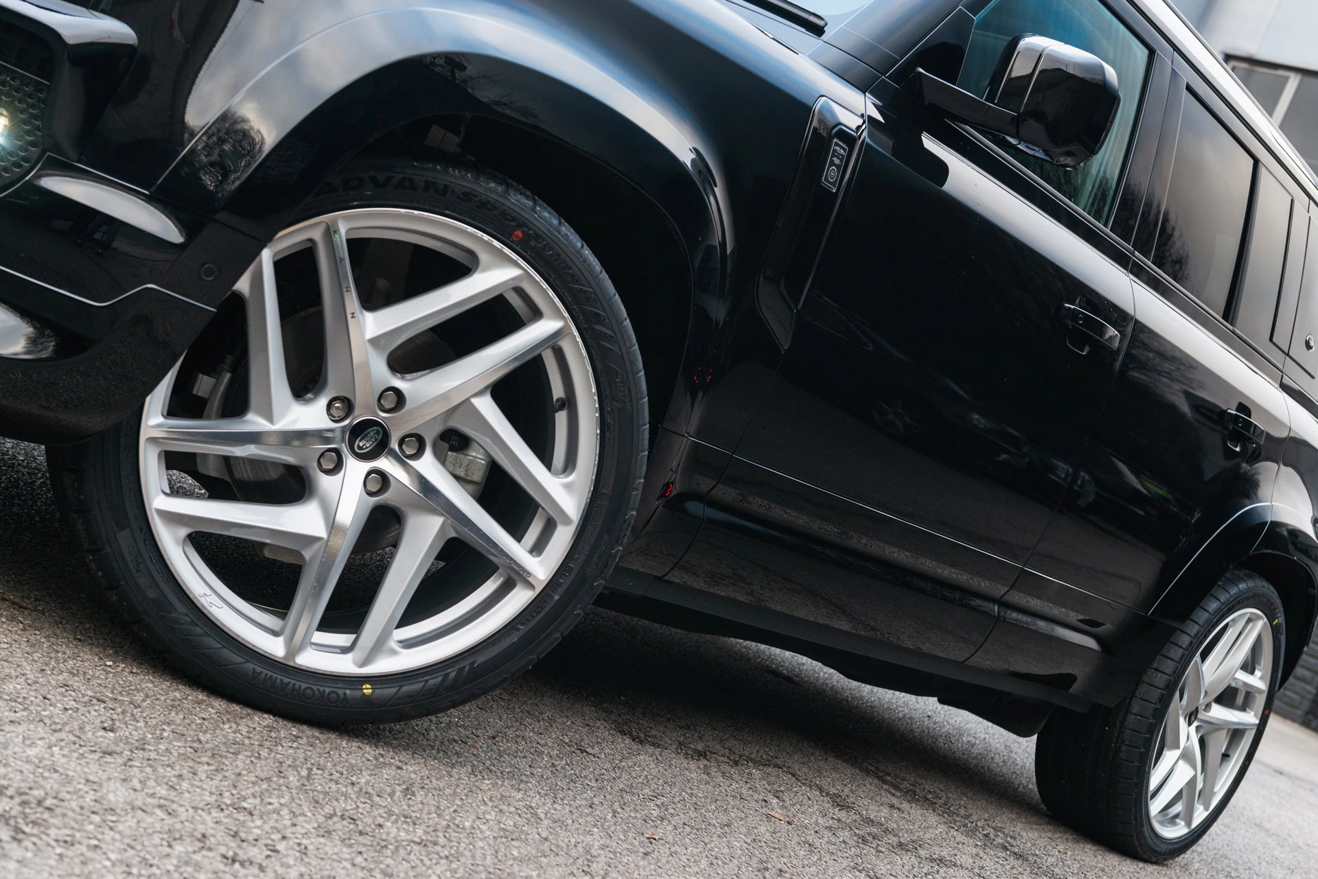Land Rover Defender (2020-Present) Type 52 RS-Forged Alloy Wheels