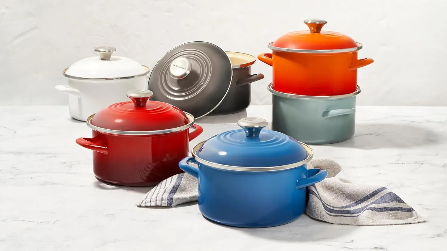 Le Creuset Enamel on Steel Traditional Petite Stockpot, 3.8qt., Oyster
