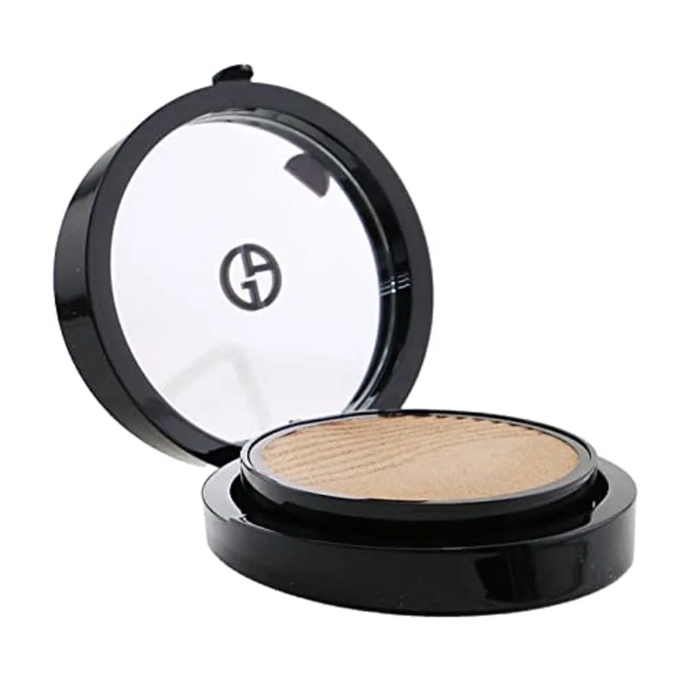 Luminous Silk Glow Fusion Powder - 5.5 Medium with a Peach Undertone by Giorgio Armani for Women - 0.12 oz Powder