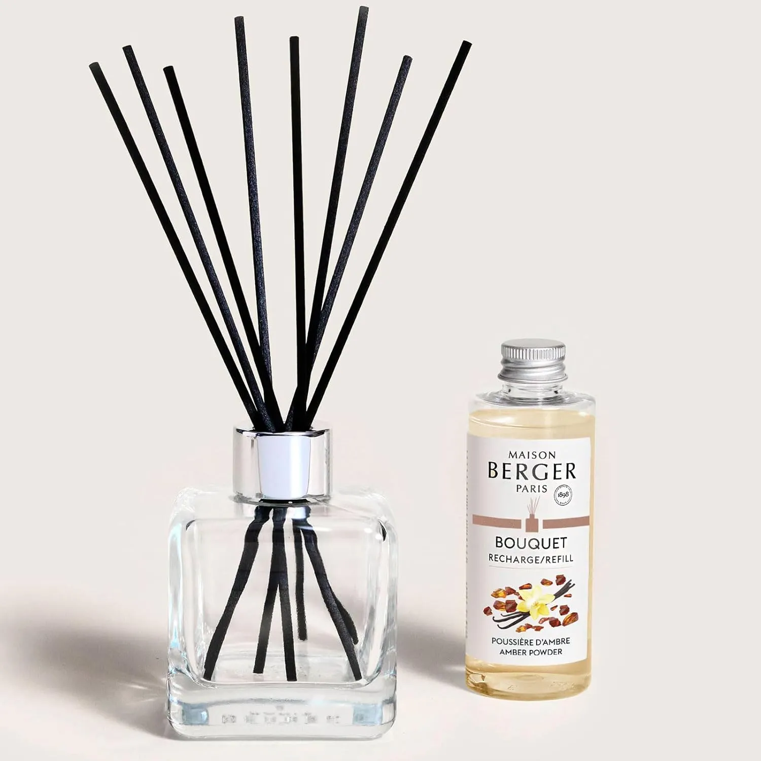 MAISON BERGER - Reed Diffuser Clear Glass Scented Bouquet - 8 Black Reed Sticks (8.3 inches) - Includes 100 Milliliters (3.4 Fluid Ounces) Fragrance Refill (Amber Powder)