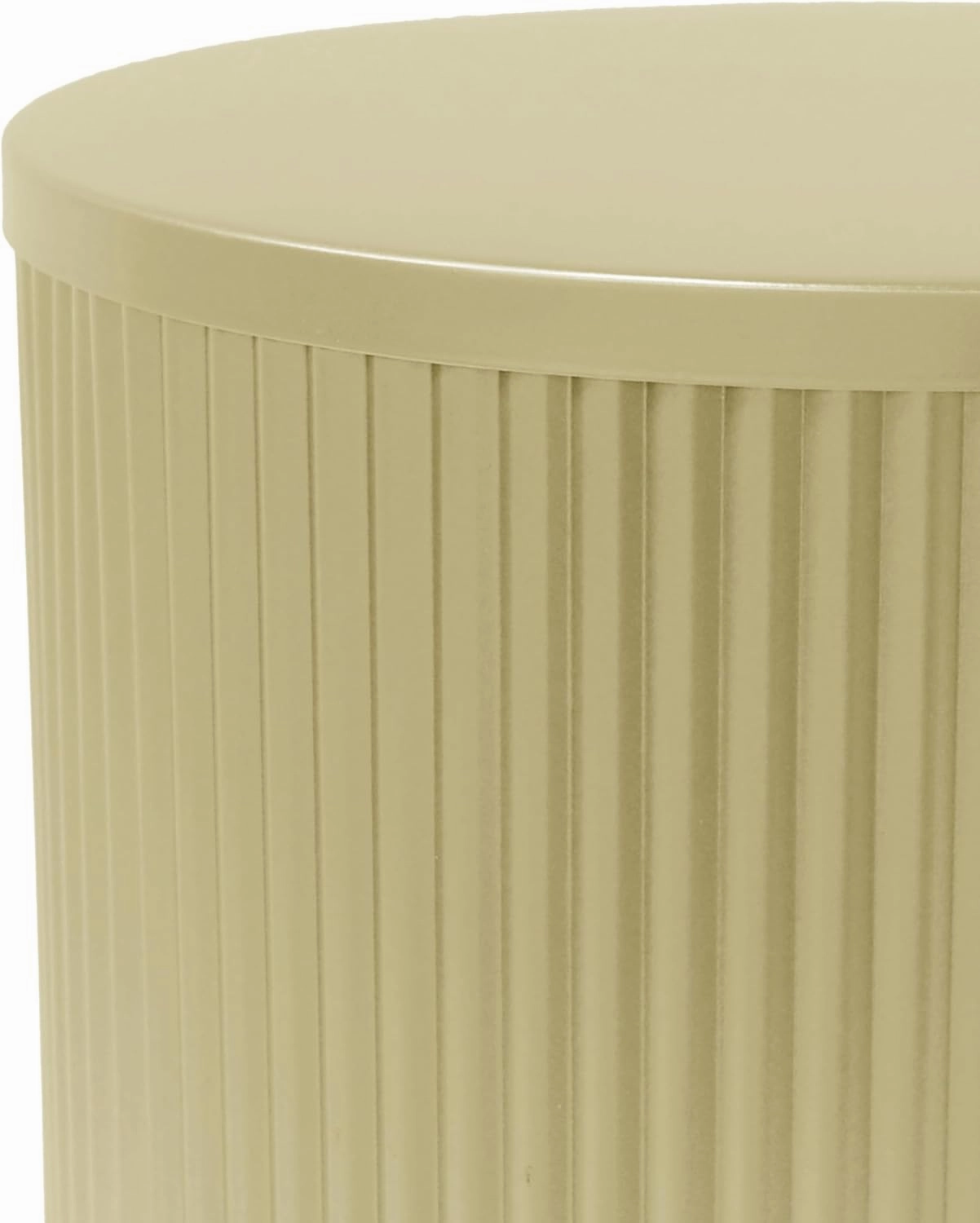 Merax Round Accent Side Table, Metal Modern End Table with Vertical Stripes & Pedestal, Small Iron Drink Tables for Living Room, Bedroom Circle Night Stand Bedside Table, No Assembly Required, Gold