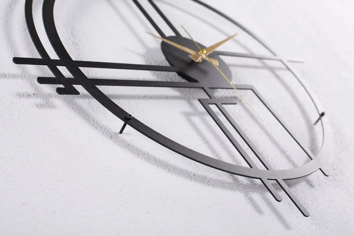 Metal Wall Clock – Stylish Industrial & Modern Design, 35-100 cm (13.8"-39.4") – Premium Quality Steel, Available in Black, Silver & Gold, Easy Wall Mount, (Black, 35cm - 14 Inches)