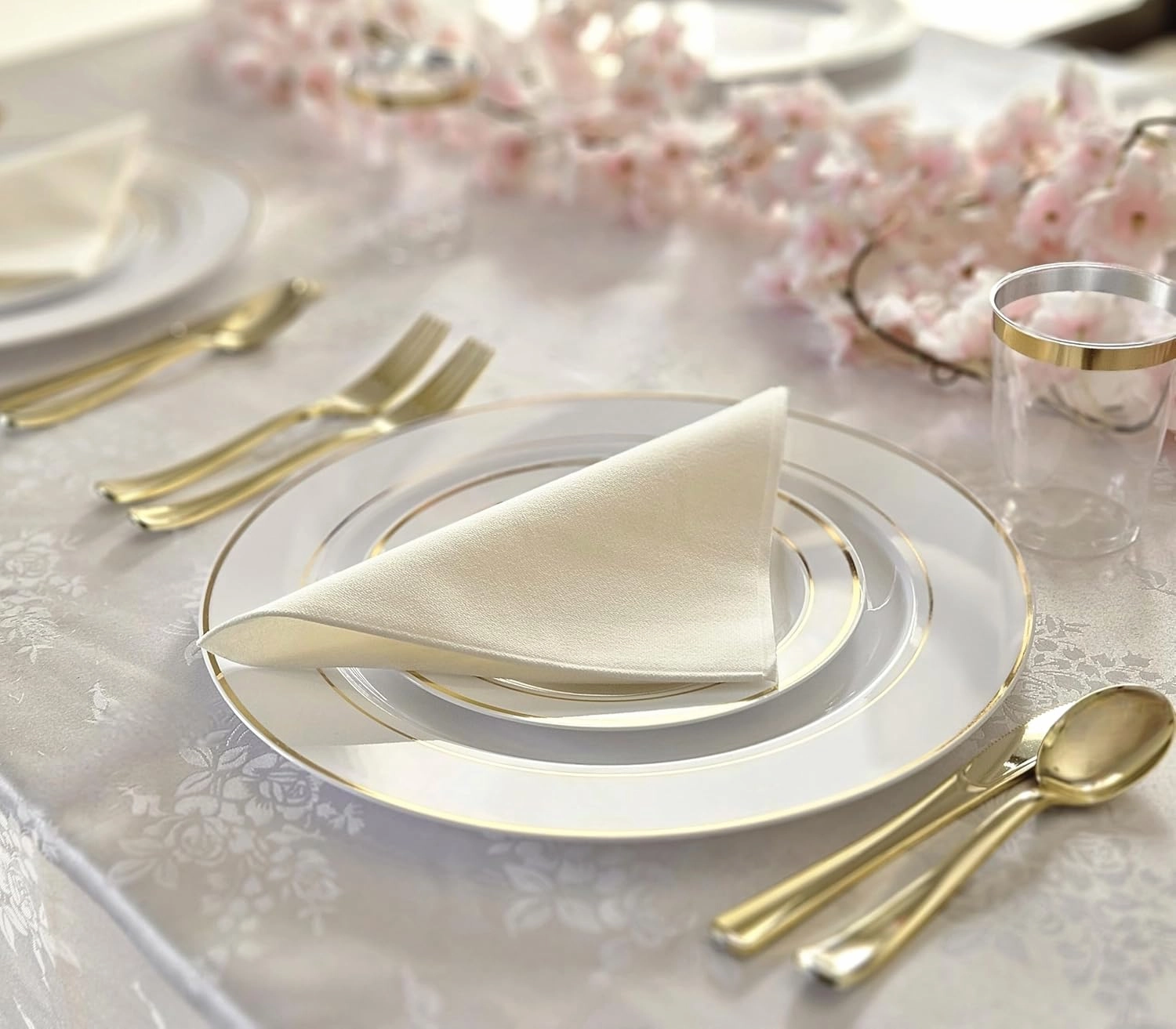 OCCASIONS 120 pcs Chargers pack Wedding Party 12'' Disposable Plastic Charger Plates/Charger (Celebration in White & Gold Rim)