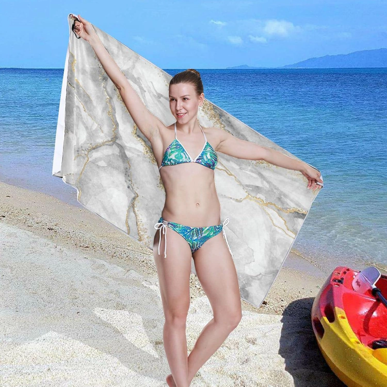 Oyihfvs White Grey Marble with Gold Veins Powder Agate Ripples Quick Drying Beach Towel, Foldable Yoga Towel, Soft Sport Towel, Sweat Absorbent Towel with Storage Mesh Bag 30 x 60 inch (S)