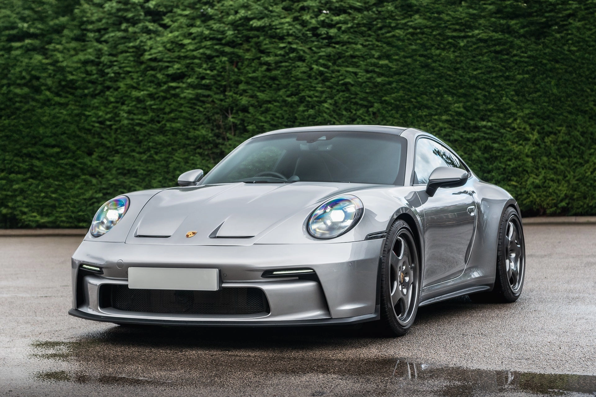 Porsche Targa 992 - Silver Exterior