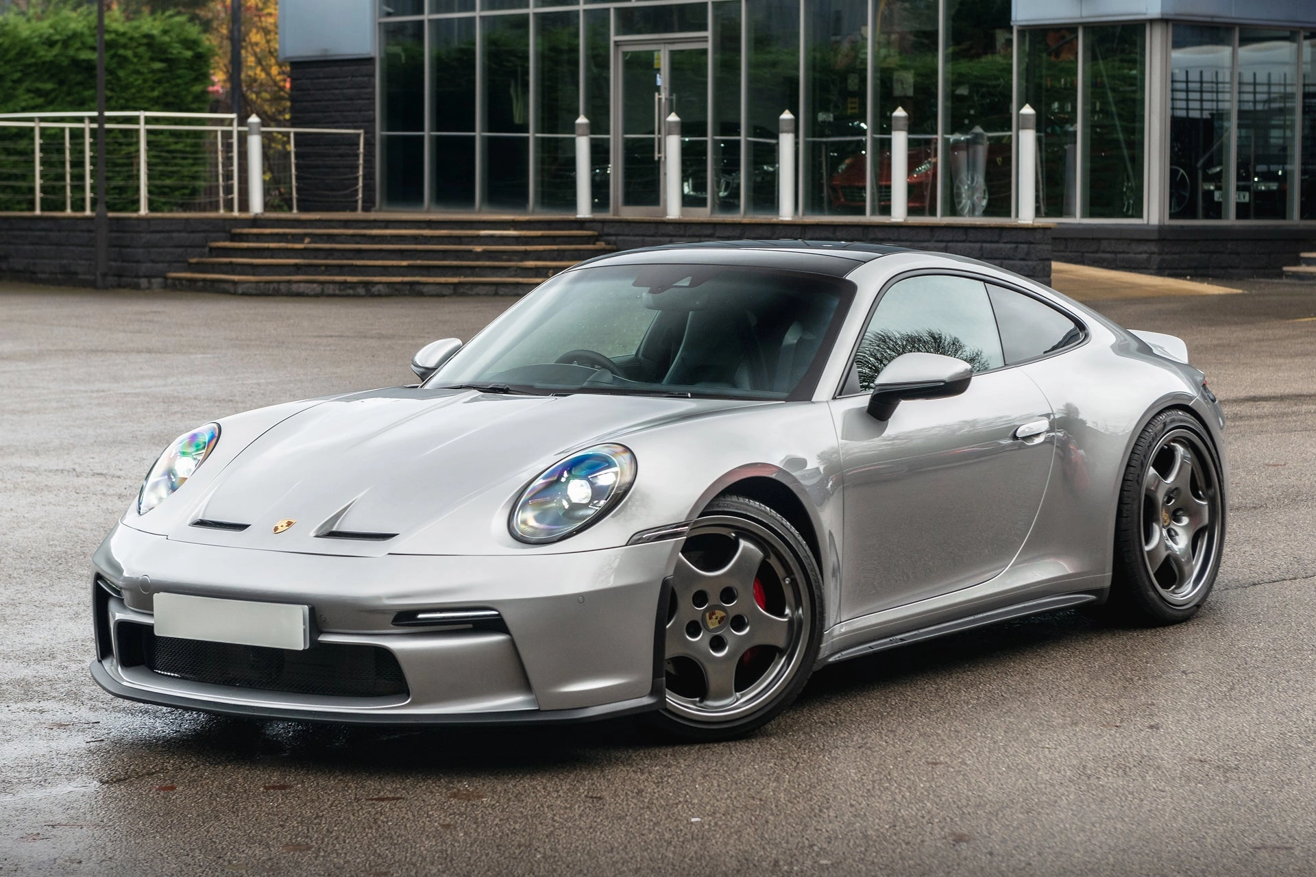 Porsche Targa 992 - Silver Exterior