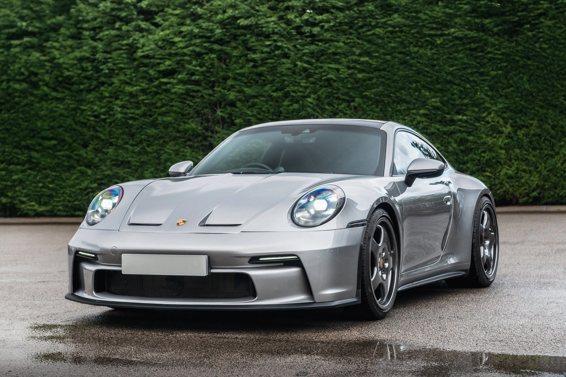 Porsche Targa 992 - Silver Exterior