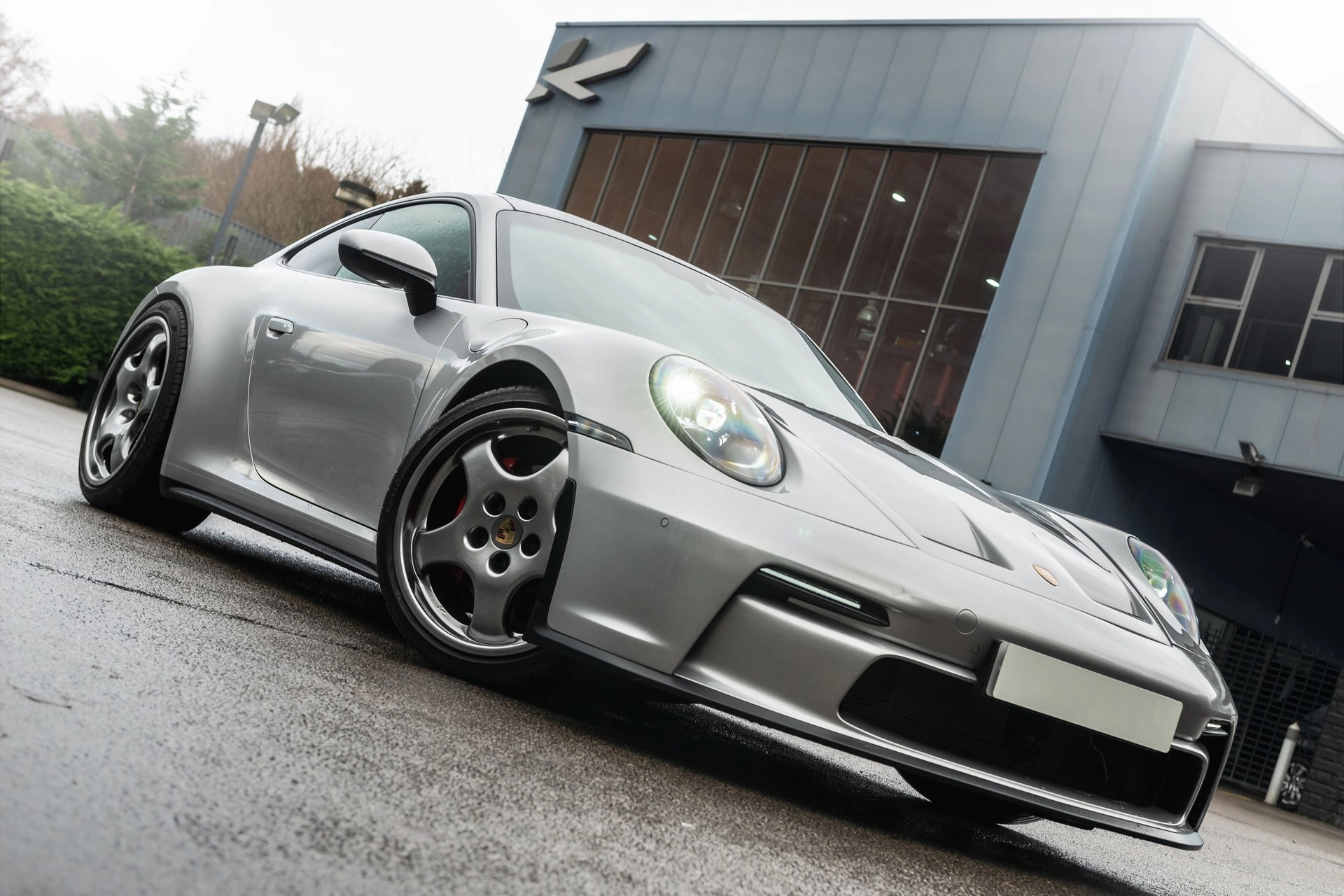 Porsche Targa 992 - Silver Exterior