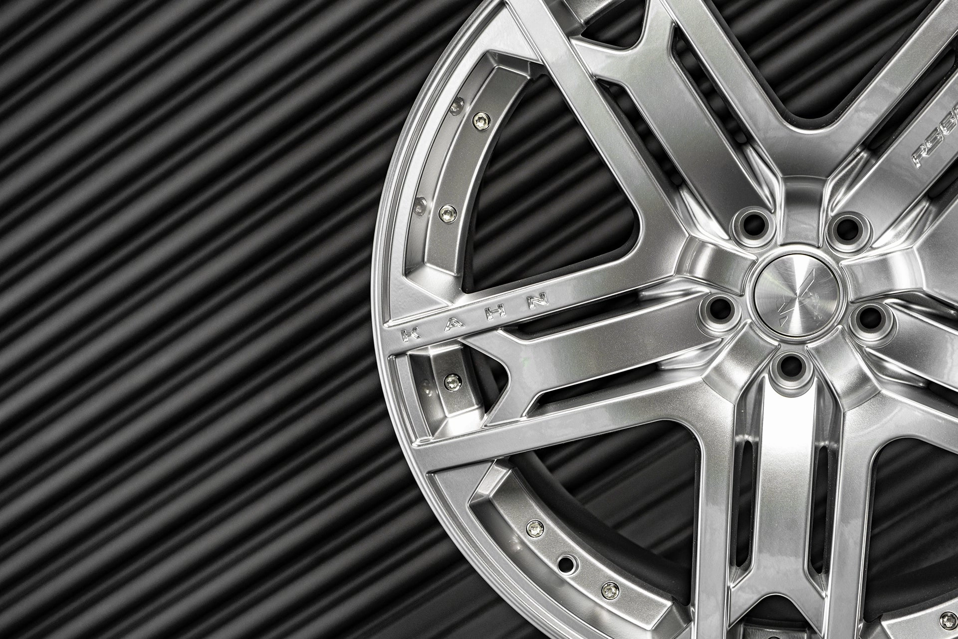 Range Rover (2009-2012) RS600 Light Alloy Wheels