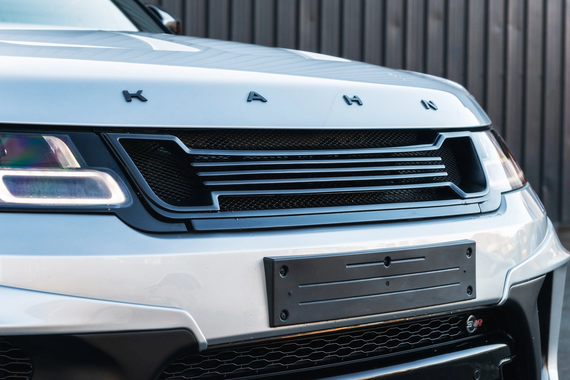 Range Rover Sport SVR Pace car - Silver Exterior