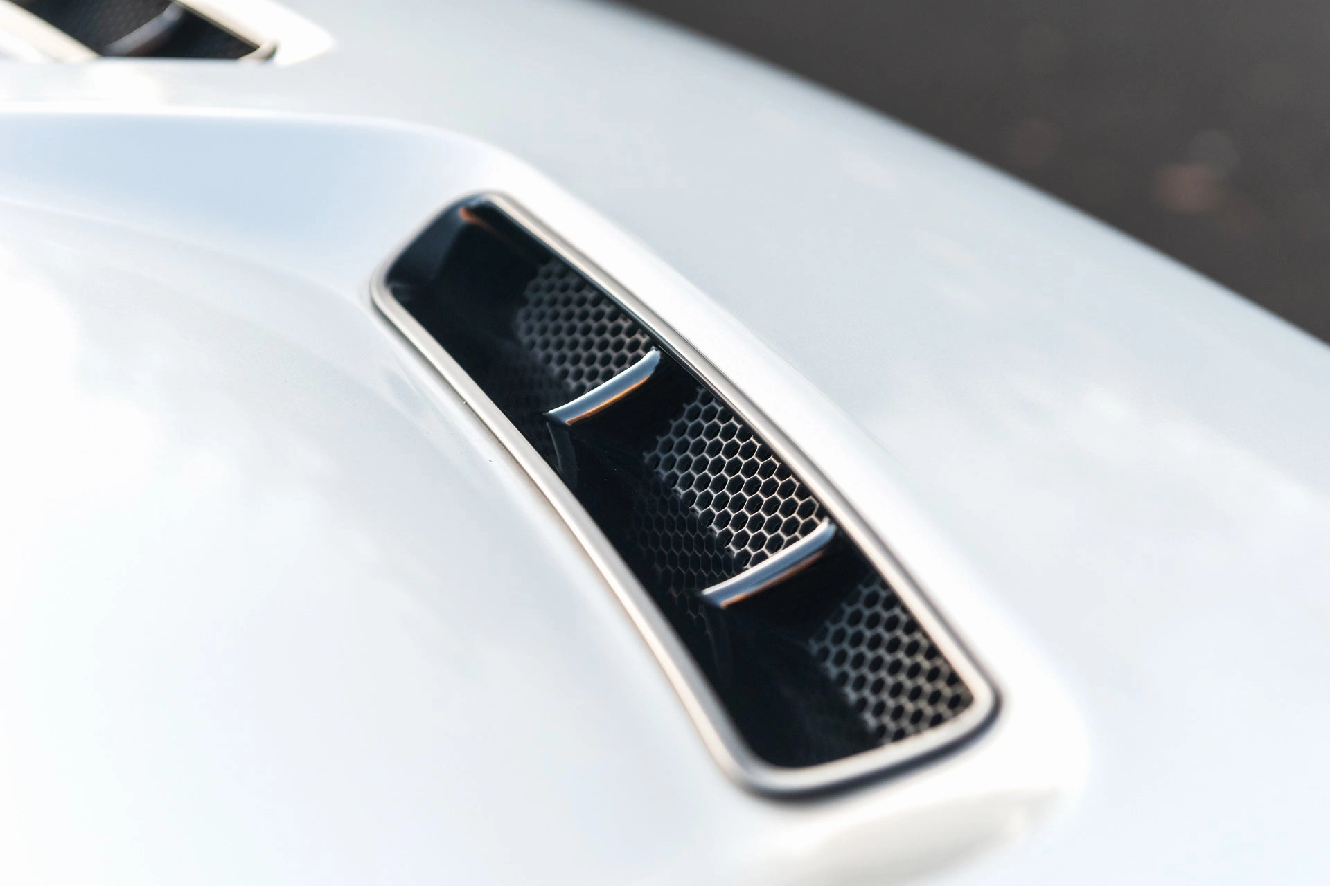 Range Rover Sport SVR Pace car - Silver Exterior