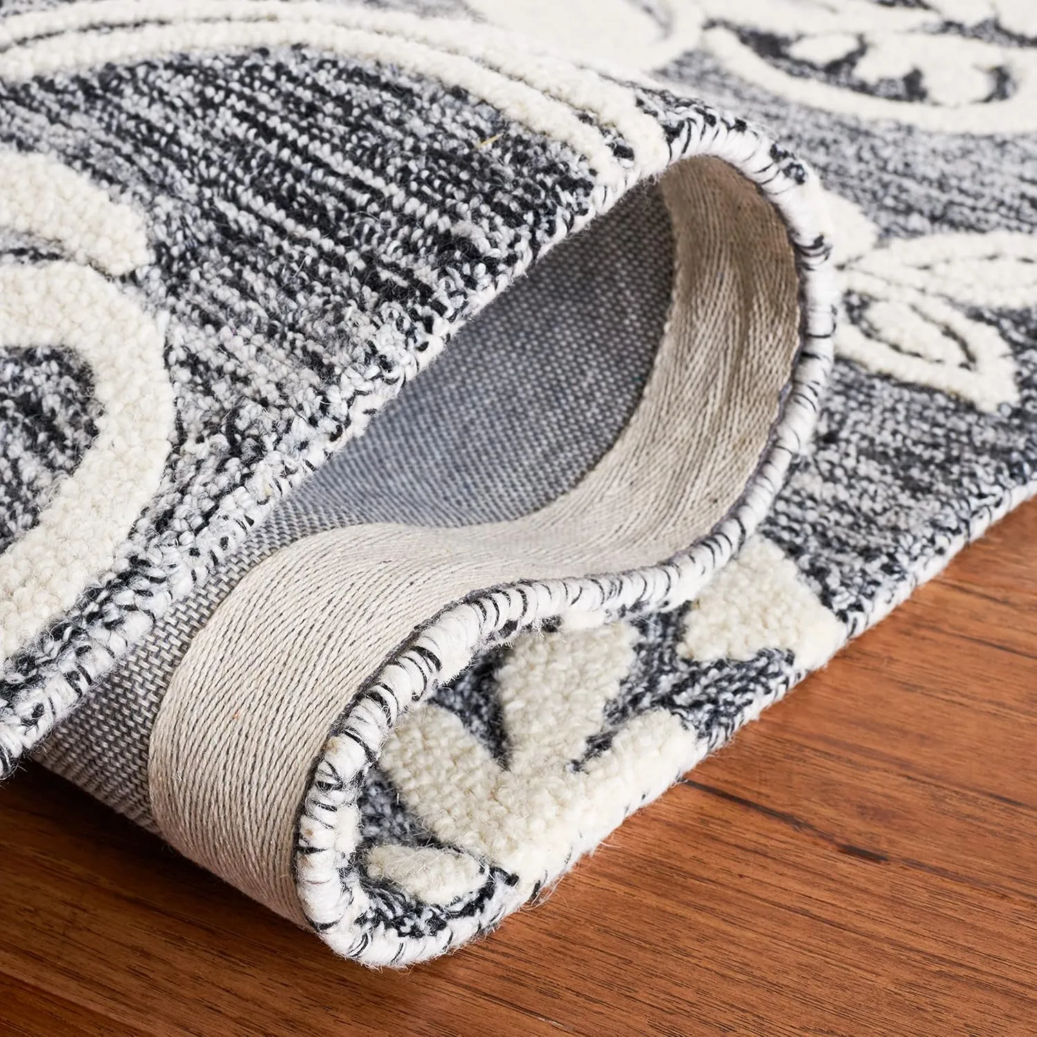 SAFAVIEH Jardin Collection Runner Rug - 2'3" x 8', Black & Ivory, Handmade Floral Wool Blend, Ideal for High Traffic Areas in Living Room, Bedroom (JAR731Z)