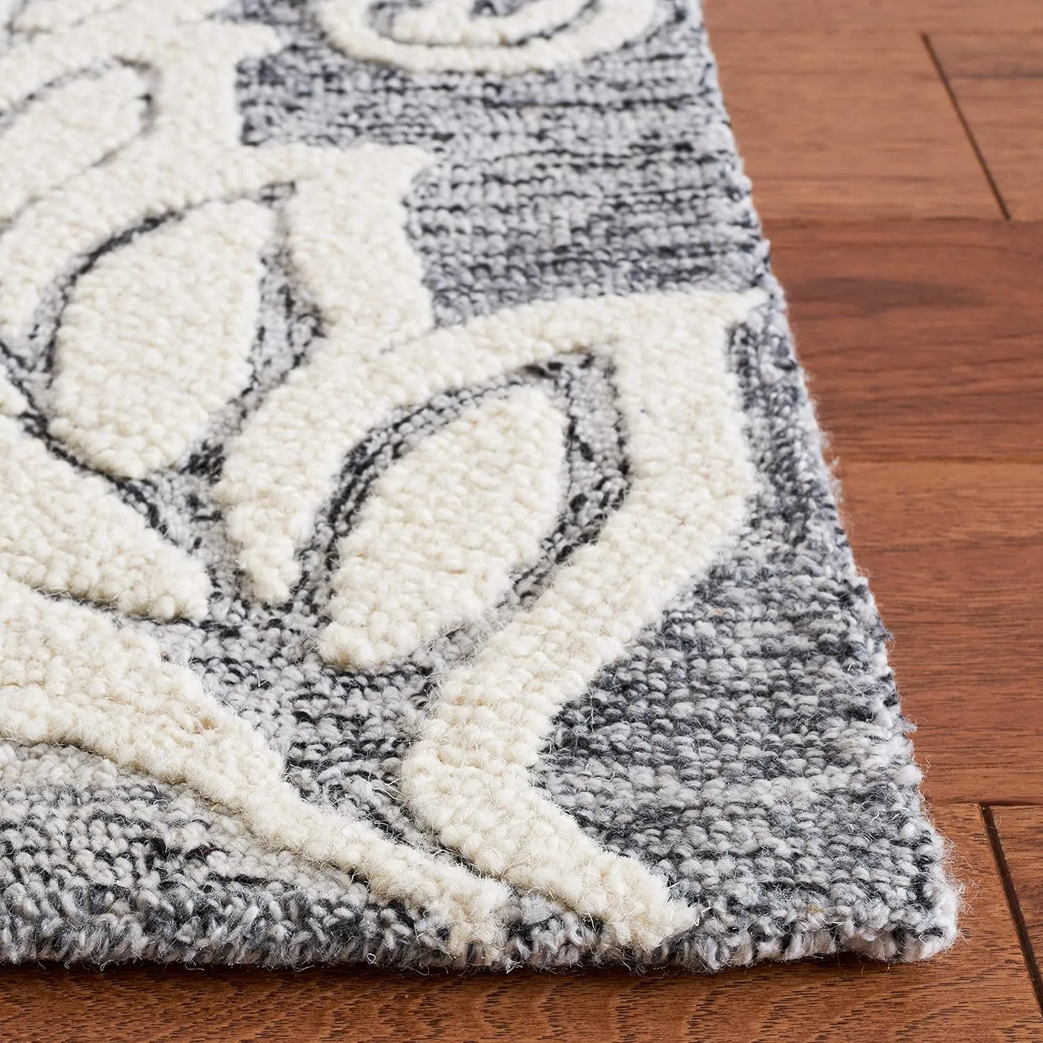 SAFAVIEH Jardin Collection Runner Rug - 2'3" x 8', Black & Ivory, Handmade Floral Wool Blend, Ideal for High Traffic Areas in Living Room, Bedroom (JAR731Z)