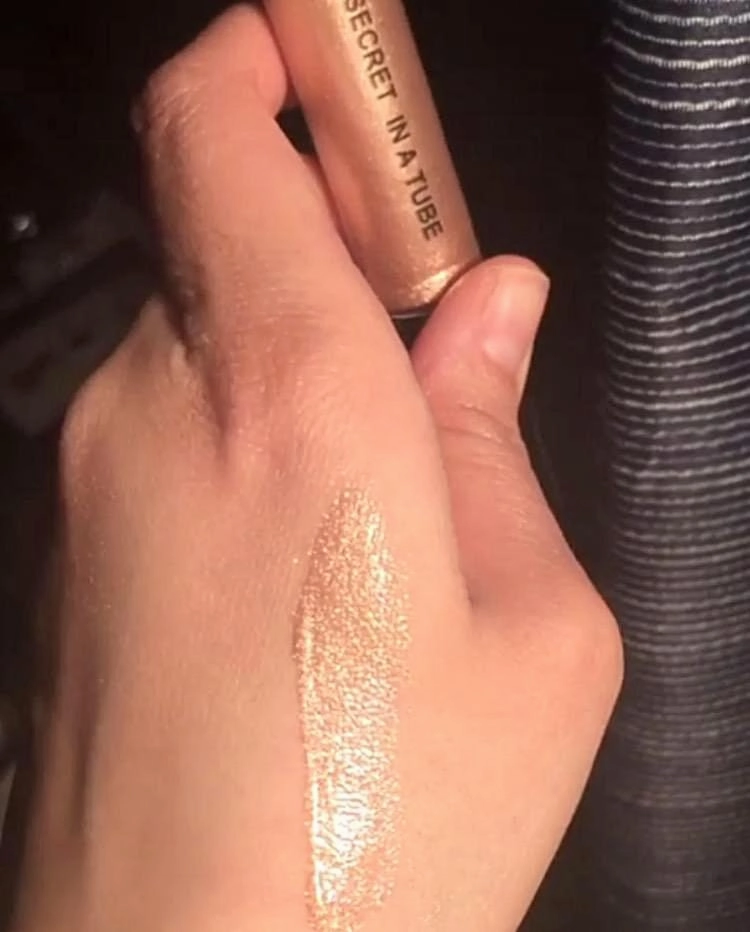 Secret in-a-Tube Organic Vegan Lip Gloss #SUPERSTAR
