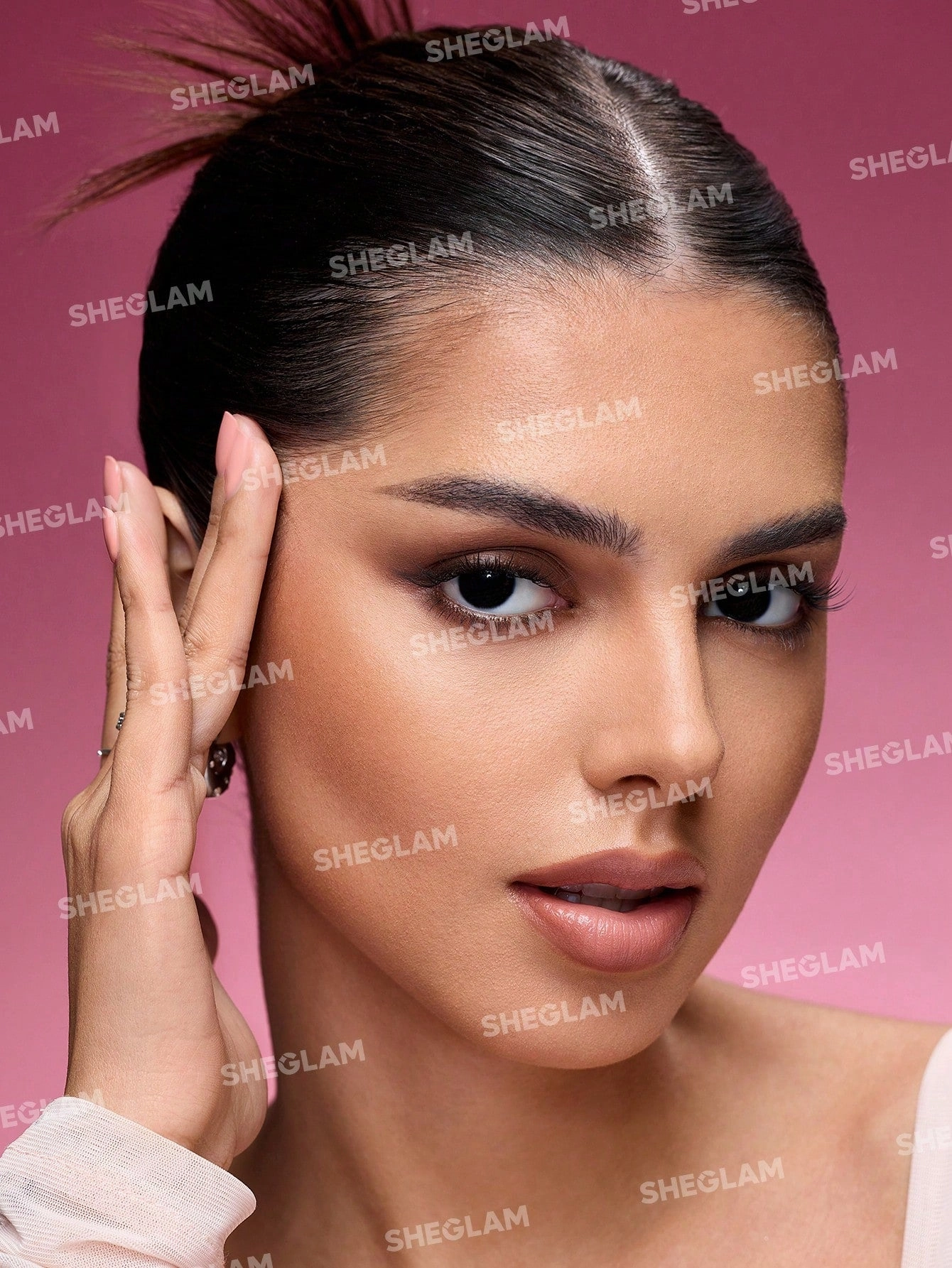 SHEIN SHEGLAM Baked Glow Setting Powder