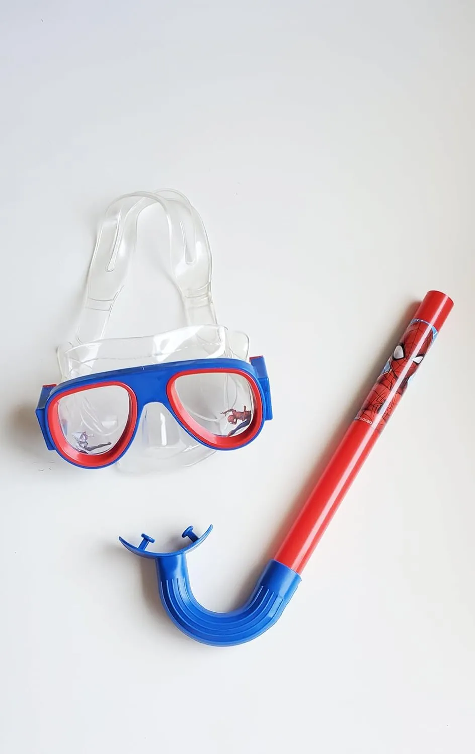 Snorkel Set for Kids, Youth Junior Age from 3-7 Years Old. Upgraded Dry Top Snorkeling Gear for Kids, Snorkel Mask for Pool, Swimming, Diving,Water Park, Beach, Vacation. Scuba Gear for Boys & Girls