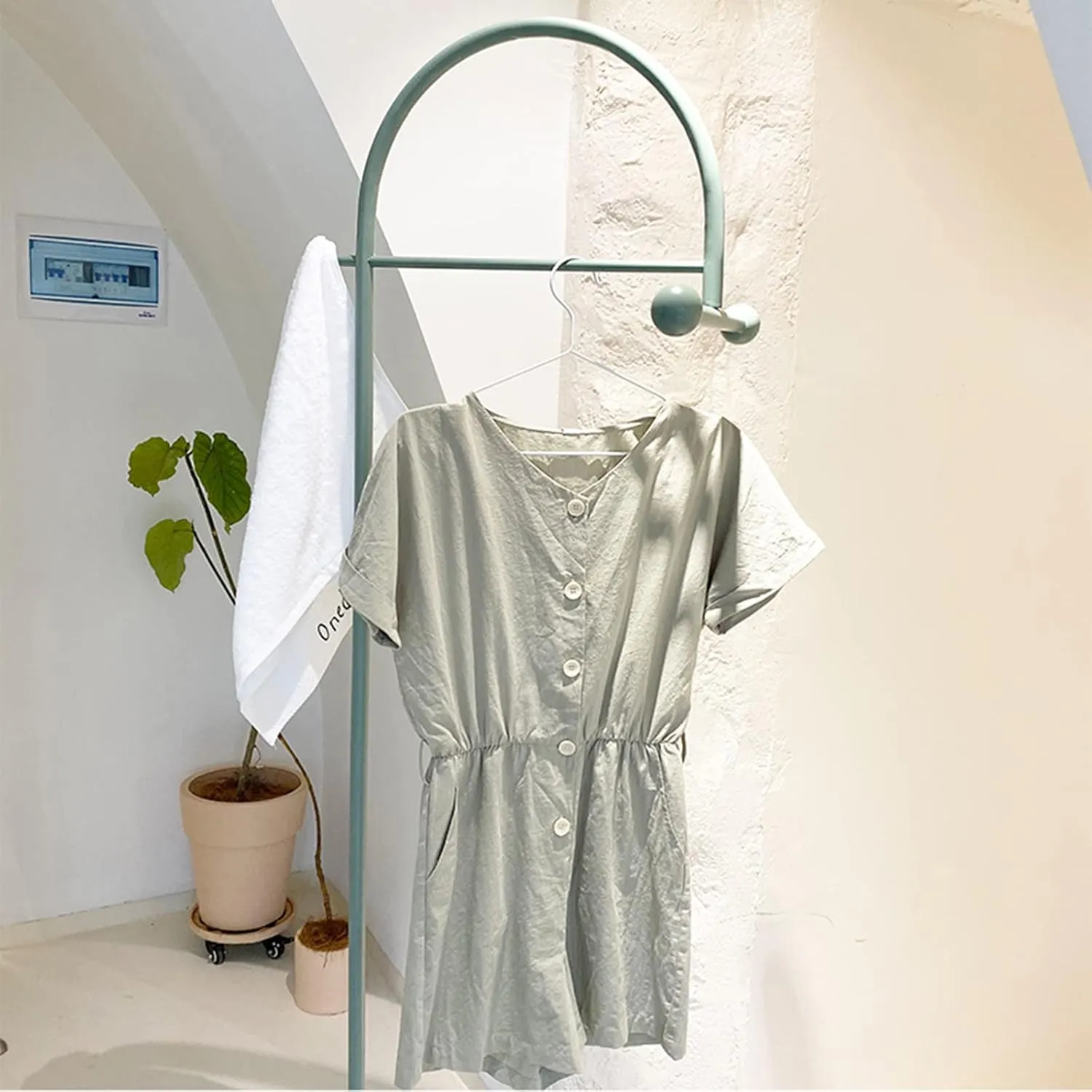 Strong Garment Rack, Half Moon Metal Clothes Stand, Heavy Duty Hat Handbag Clothes Hanger with 1 Hanging Rail, for Bedroom, Living Room, 173cm(Size:173CM,Color:Gold)