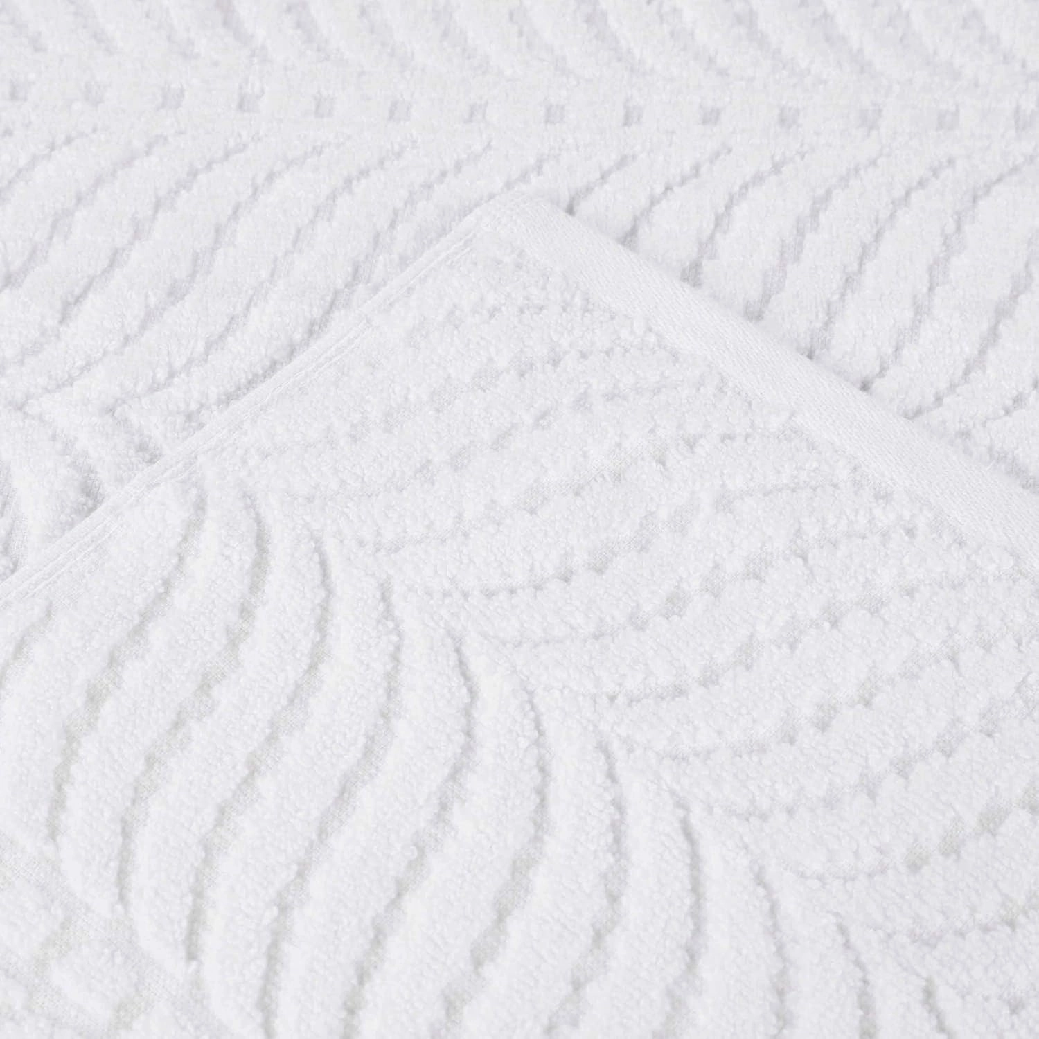 Superior Cotton Chevron 3 Piece Towel Set, Zero Twist, Quick Dry, Home Essentials, Shower, Spa, Luxury Plush Soft Absorbent Towels, Includes 1 Bath, 1 Hand, 1 Washcloth/Face Towel, Jacquard, White