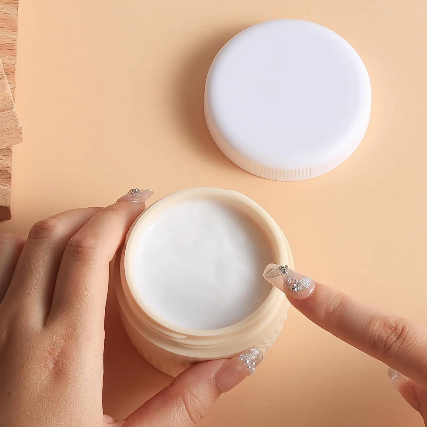 Travel Containers for Toiletries, Silicone Cream Jars BPA-Free, TSA Approved 3oz Travel Size Containers, Leak-proof Portable Size Silicone Jars with Lid for Face Hand Body Cream (4 Pack)