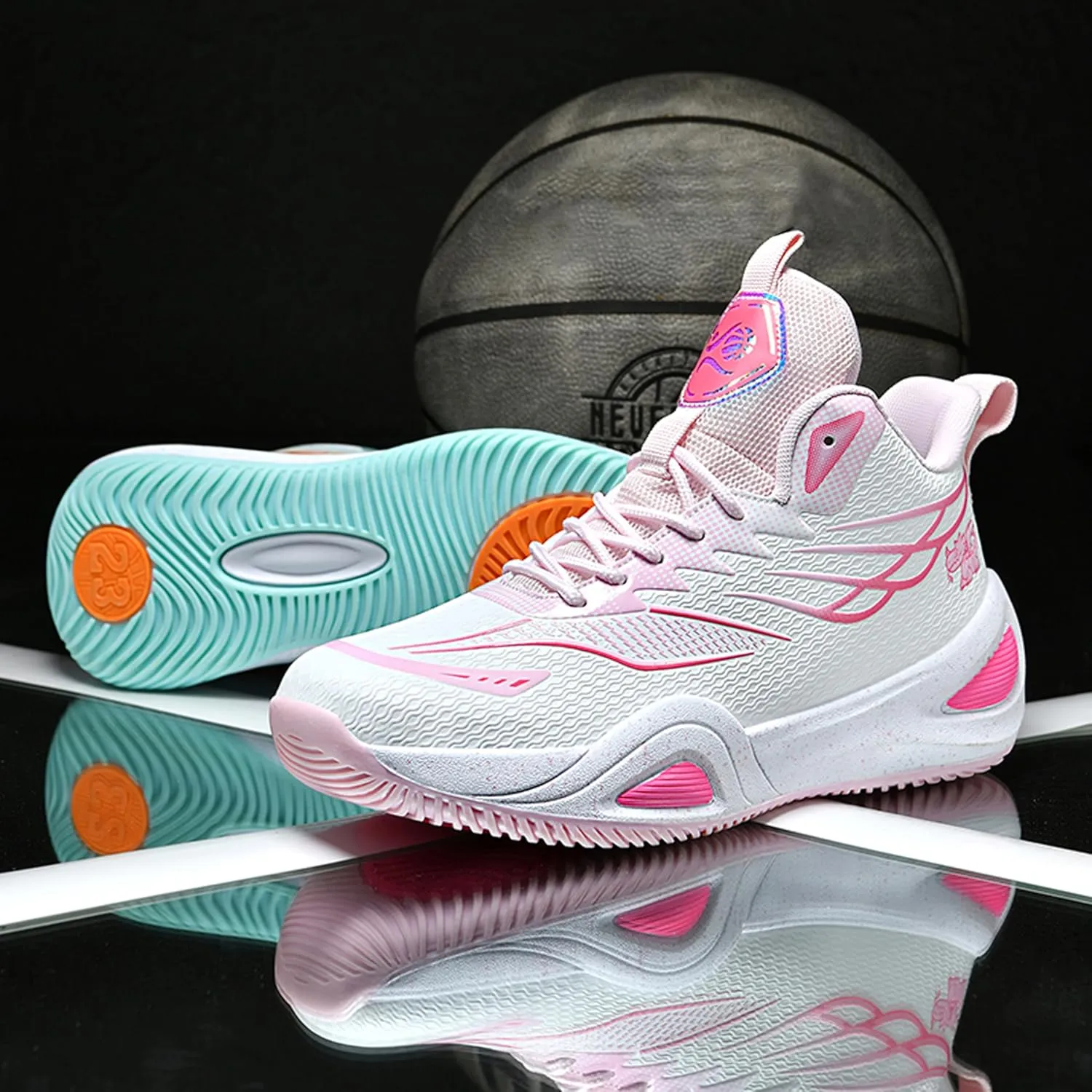 Unisex Basketball Shoes High Top Anti Slip Night Light Wear-Resistant Sole Graffiti Design Running Shoes Sports Shoes