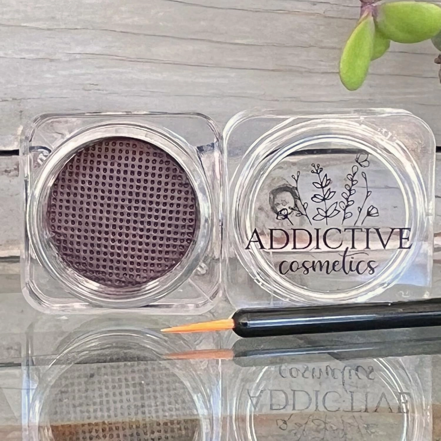 Water Activated Eyeliners (Auburn)