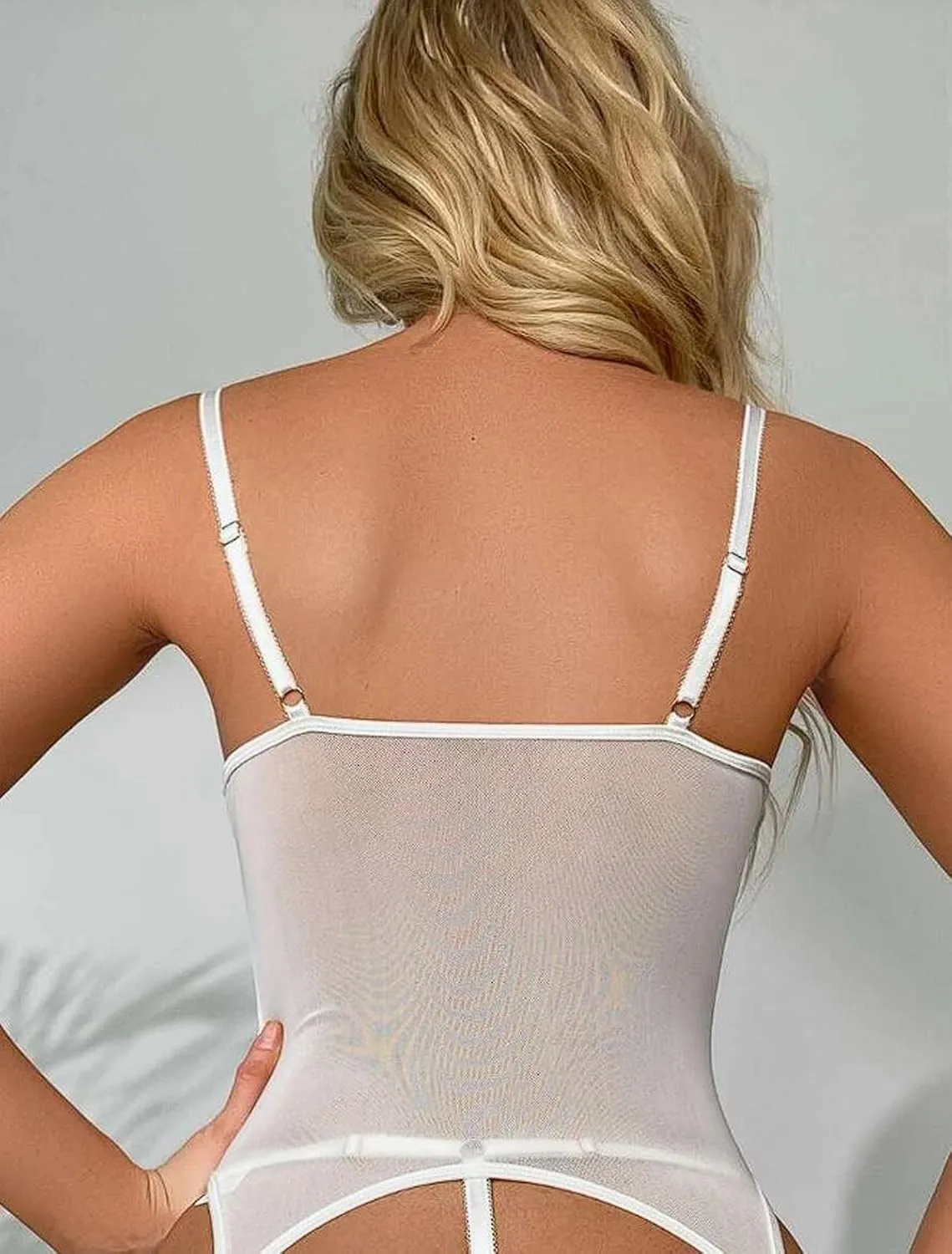 Women's Sexy Lace-Up Lingerie Set – 4-Piece Push Up Bridal Corset with Garter Belt and Stockings