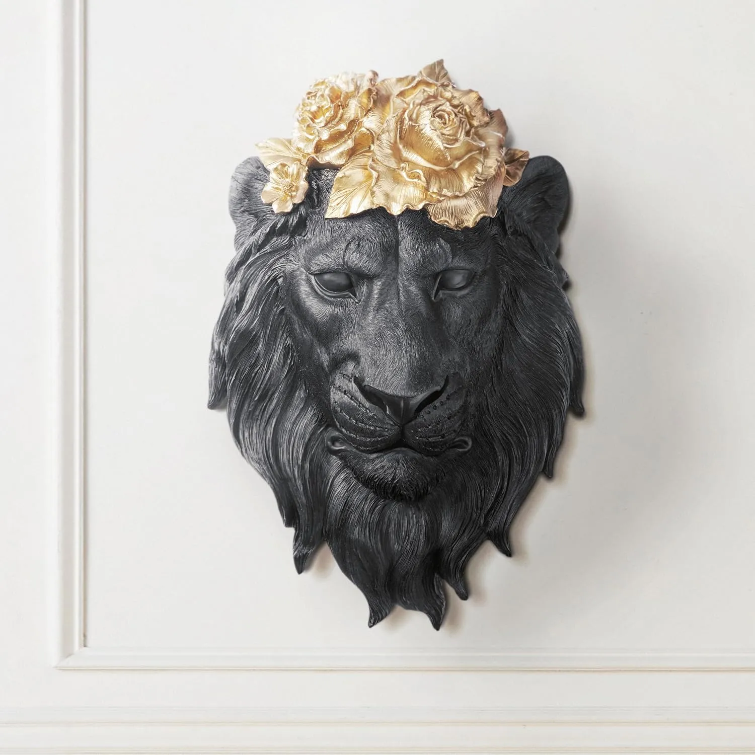 Z Gallerie Leon Coronado Plaque, Elegant Gold & Black Resin Decorative Accessories, Animalia Plaques Wall Art for Living Room, Bedroom & Home Office